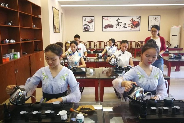 2022年成都汽修學(xué)校需要學(xué)習(xí)哪些知識(shí)？