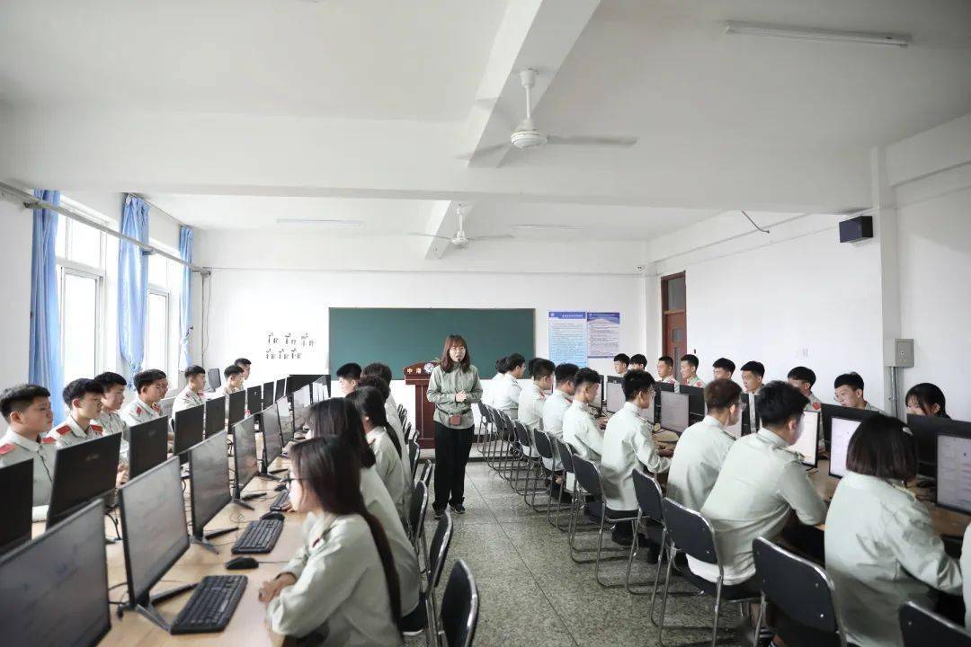 大連職業(yè)技術(shù)學校2021年招生(大連職業(yè)技術(shù)學院官網(wǎng))