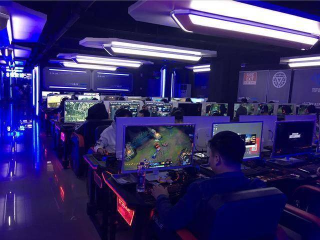 關于電競學校有前途嗎的信息