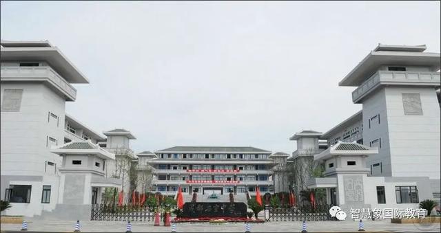 成都協(xié)同國際學(xué)校學(xué)費(成都華德福國際學(xué)校學(xué)費)