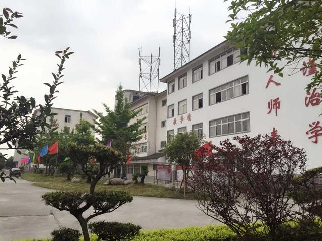 成都有哪些公辦?？茖W校(成都有哪些公辦專科學校有護理專業(yè))