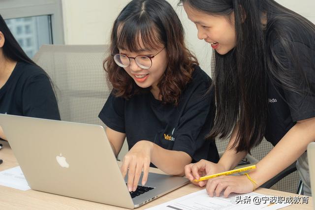 成人高招可以考哪些學(xué)校的簡單介紹
