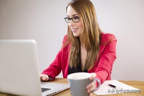 成人高招可以考哪些學(xué)校的簡單介紹