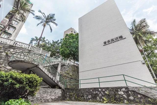 重慶口碑好的職業(yè)學校有哪些(重慶電訊職業(yè)學?？诒趺礃?