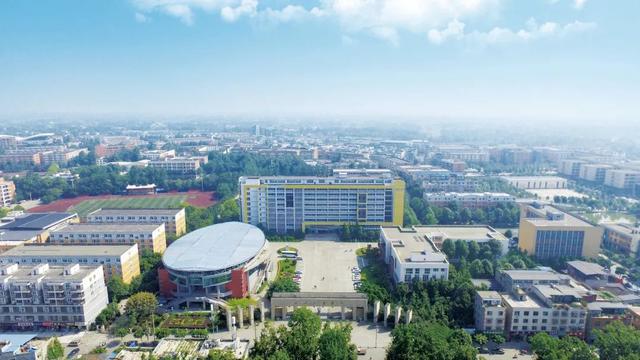成都航空職業(yè)技術學院招生電話(成都航空職業(yè)技術學院招生代碼)