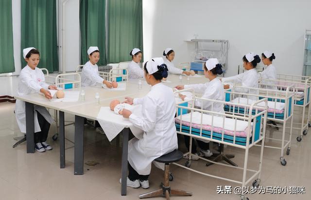 適合女生讀的職業(yè)學校專業(yè)(重慶適合女生讀的職業(yè)學校)