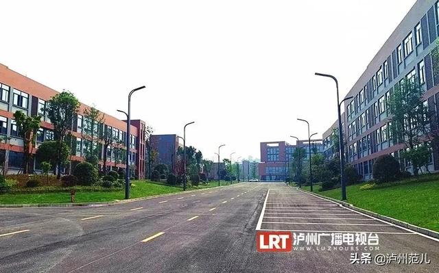 瀘州有哪些職業(yè)技術(shù)學校(瀘州職業(yè)技術(shù)學校錄取分數(shù)線)
