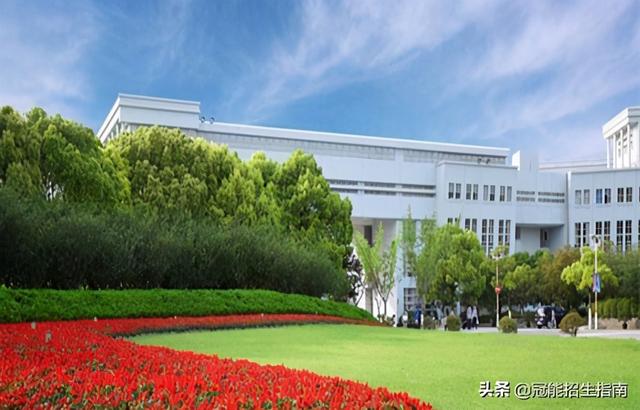 成都技校有哪些學(xué)校適合女生的(成都公辦技校有哪些學(xué)校)圖1