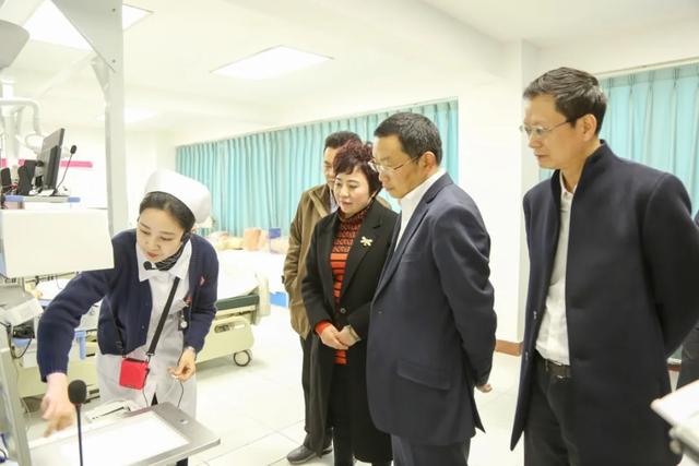 四川護理職業(yè)學校的簡單介紹