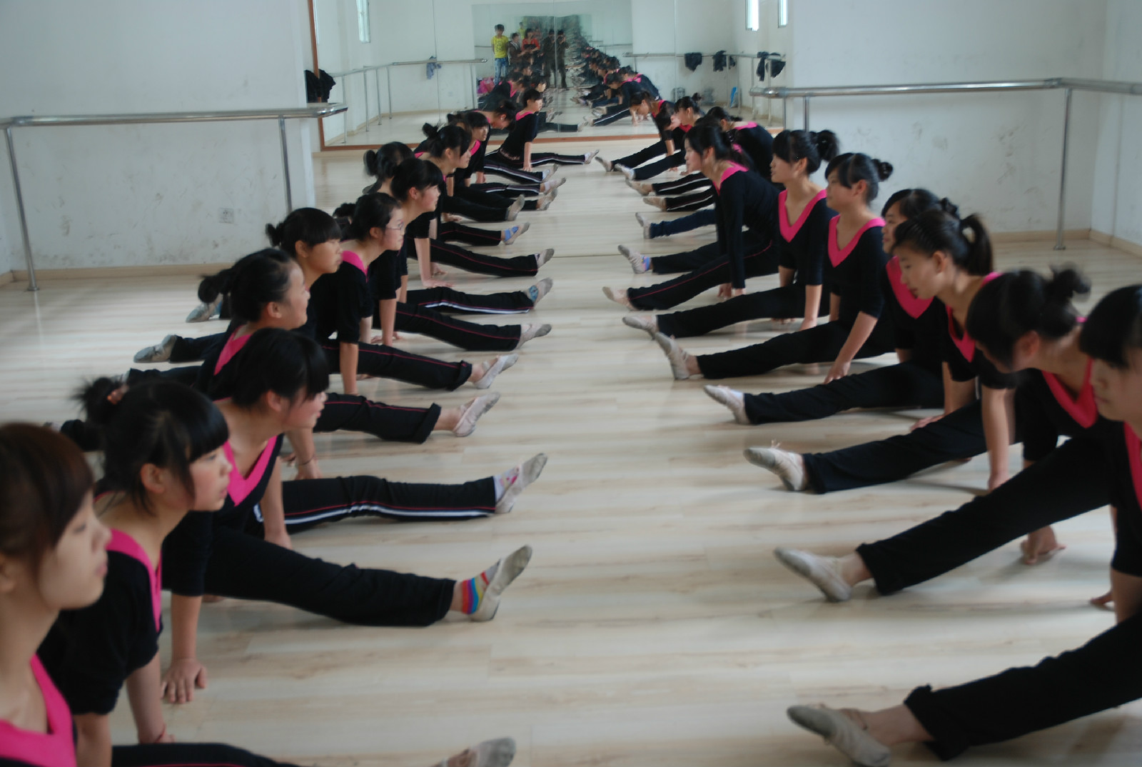 成都大學(xué)學(xué)前教育專業(yè)(成都大學(xué)學(xué)前教育專業(yè)?？其浫》?jǐn)?shù)線)