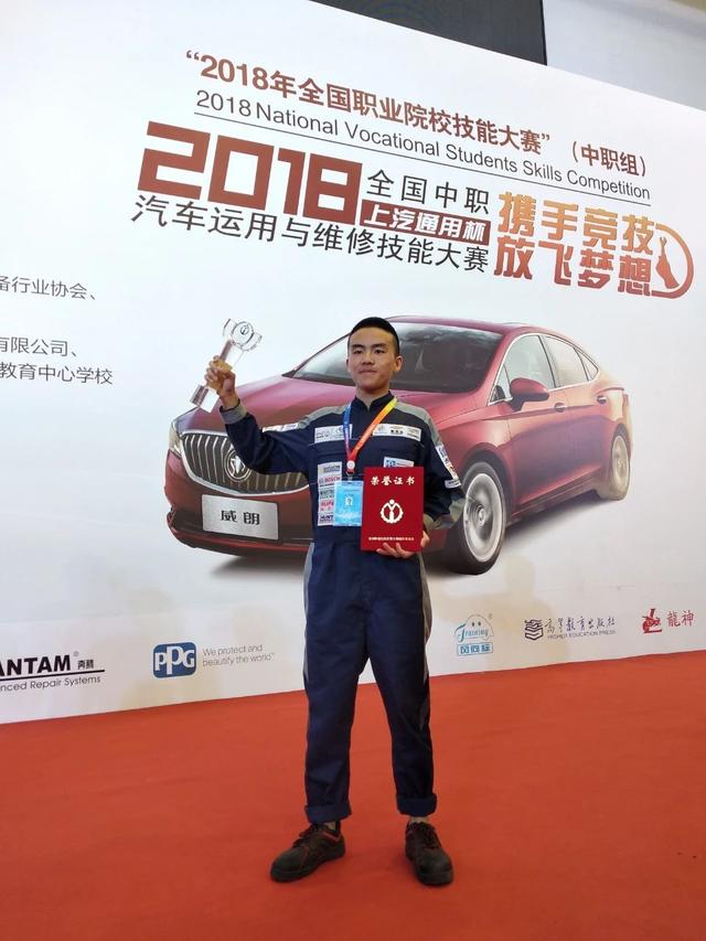 成都職業(yè)技術學院是本科嗎(成都工業(yè)職業(yè)技術學院是本科還是?？?