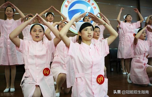 關(guān)于四川護(hù)士學(xué)校哪個好的信息