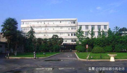 成都有哪些公辦的學(xué)校(成都公辦大專(zhuān)有哪些學(xué)校)