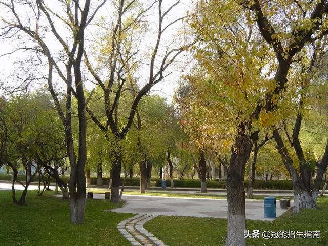 成都建設(shè)技工學(xué)校學(xué)費多少錢(成都科創(chuàng)技工學(xué)校學(xué)費)