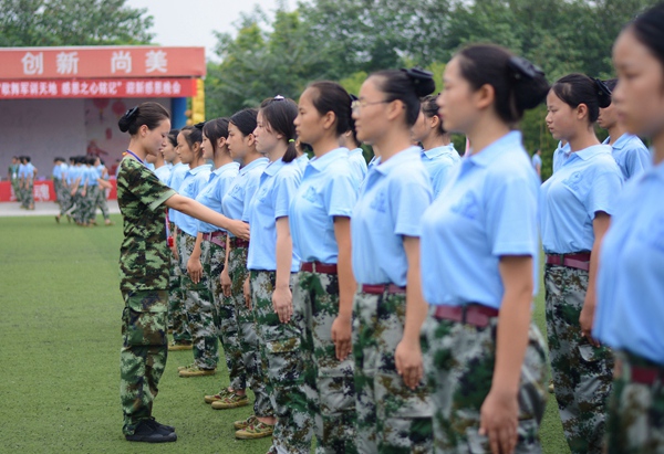 成都航空學校地址(成都航空職業(yè)技術(shù)學校地址在哪里)