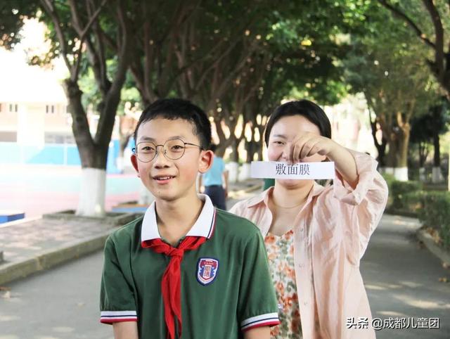 成都實驗商貿管理學校好不好(成都商貿管理學校畢業(yè)證)