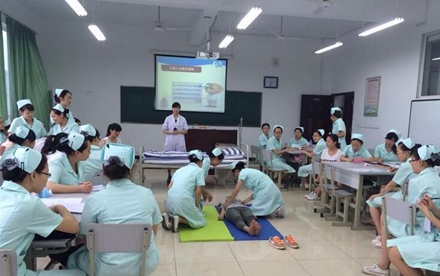 四川衛(wèi)生康復職業(yè)學校好不好(四川衛(wèi)生康復職業(yè)學院高職擴招)